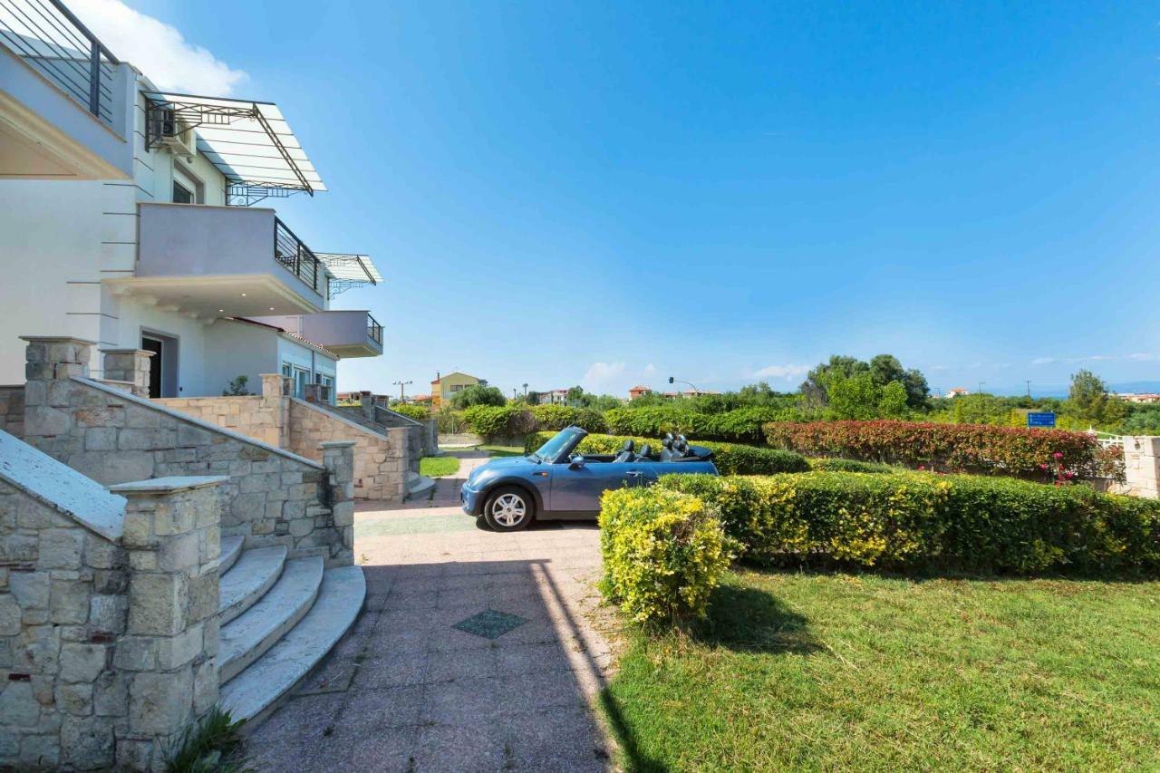 Summer Houses In Afytos Exterior photo